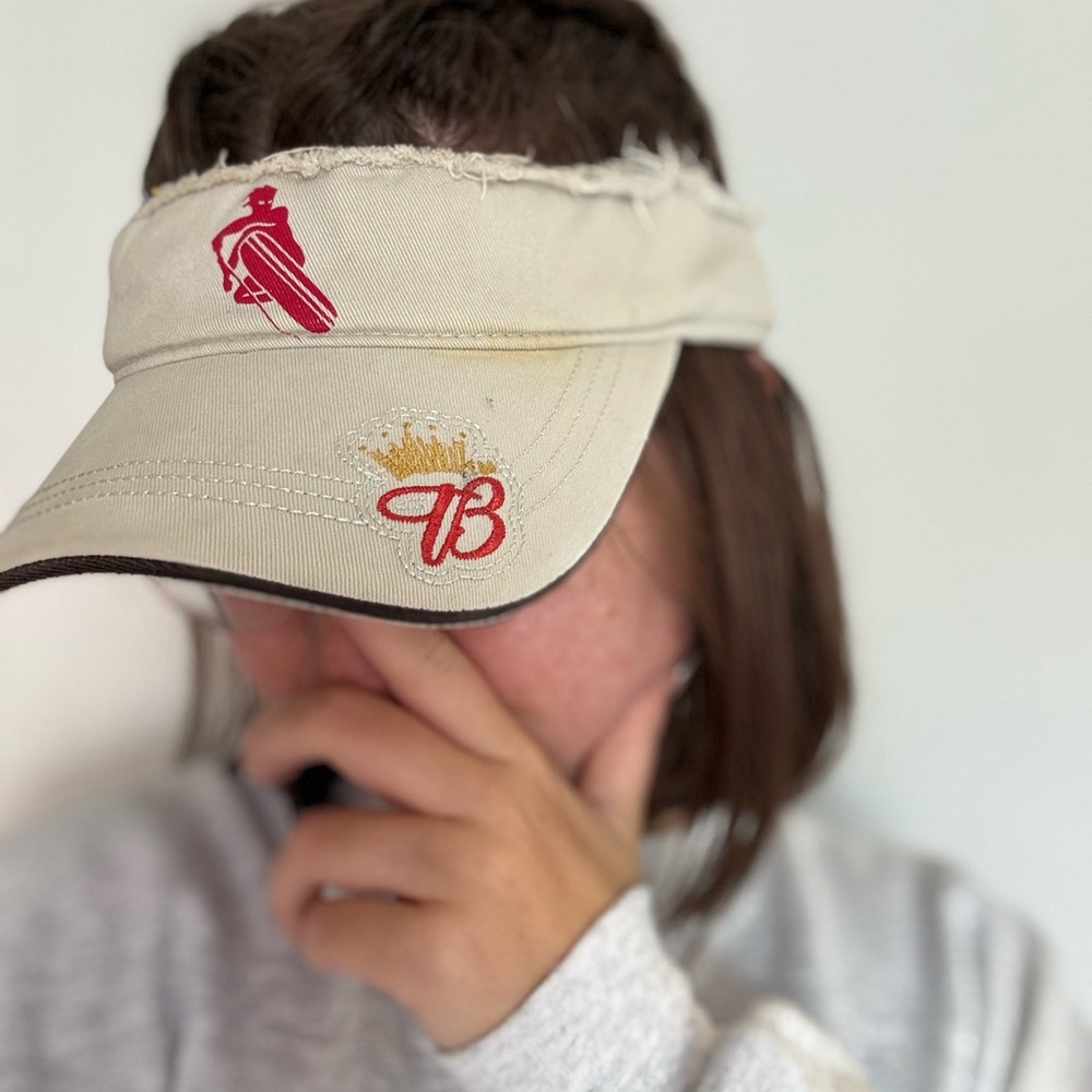 Budweiser Beige + Red Visor